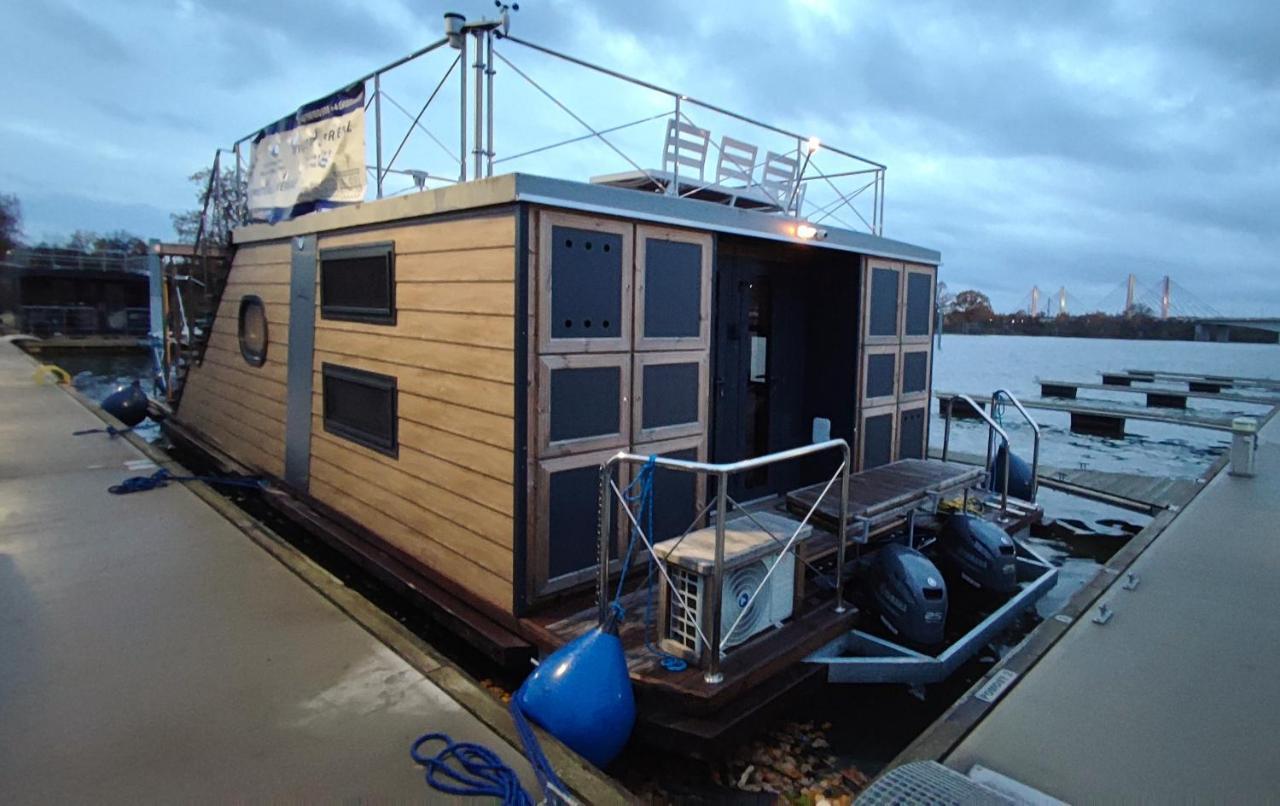 Houseboat Water King Apartament Plywajacy Dom Na Wodzie, 7 Os Wroclaw Ngoại thất bức ảnh